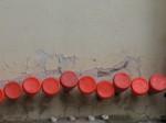 Kichex Injektionsflaschen in Mauerwerk